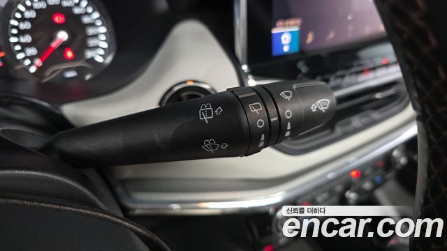 Jeep Compass (II) 2.4 limited 2WD 2022 — фото 28