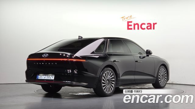 Hyundai Grandeur (GN7) 3.5 Gasoline 2WD Calligraphy 2023 — фото 2