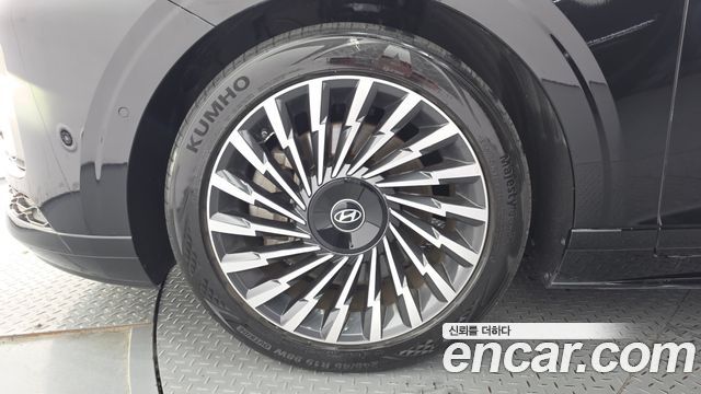 Hyundai Grandeur (GN7) 3.5 Gasoline 2WD Calligraphy 2023 — фото 5