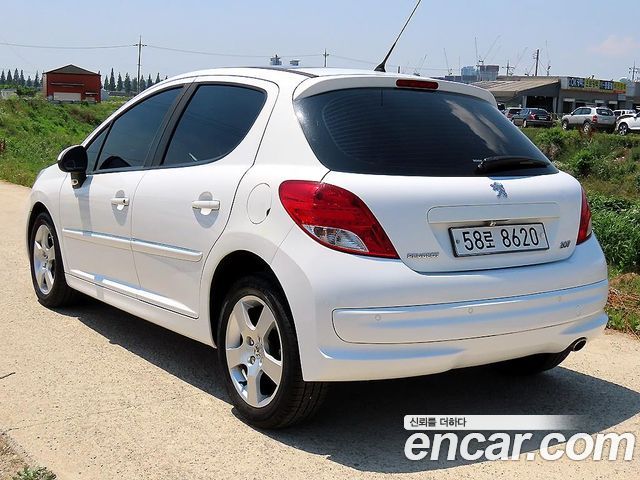Peugeot 207GT 1.6 First Generation 2011 — фото 3