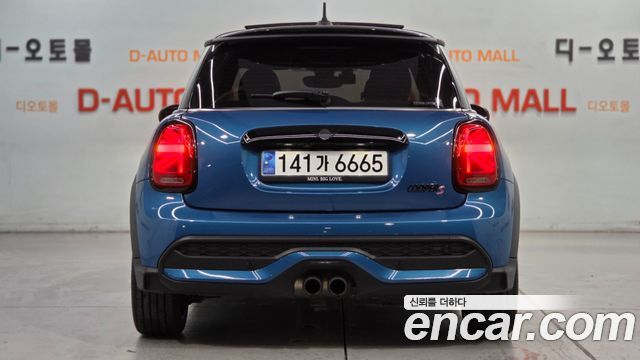 MINI Cooper S Classic Third Generation 2024 — фото 5