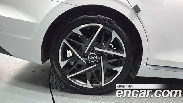 Hyundai Grandeur (IG) 3.0 LPi Exclusive 2023 — фото 5