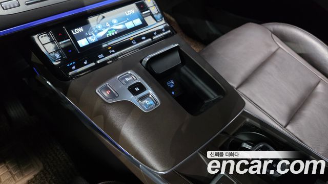 Hyundai Grandeur (IG) 3.0 LPi Exclusive 2023 — фото 9