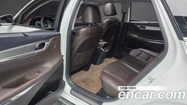 Hyundai Grandeur (IG) 3.0 LPi Exclusive 2023 — фото 12
