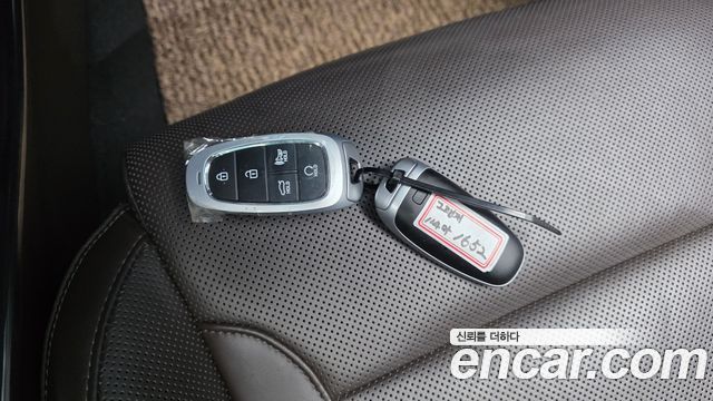 Hyundai Grandeur (IG) 3.0 LPi Exclusive 2023 — фото 16