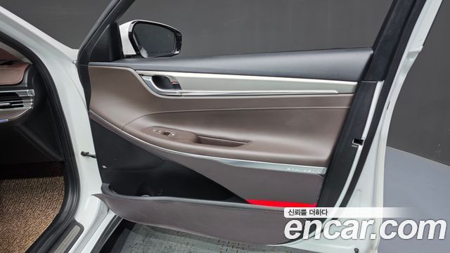 Hyundai Grandeur (IG) 3.0 LPi Exclusive 2023 — фото 24