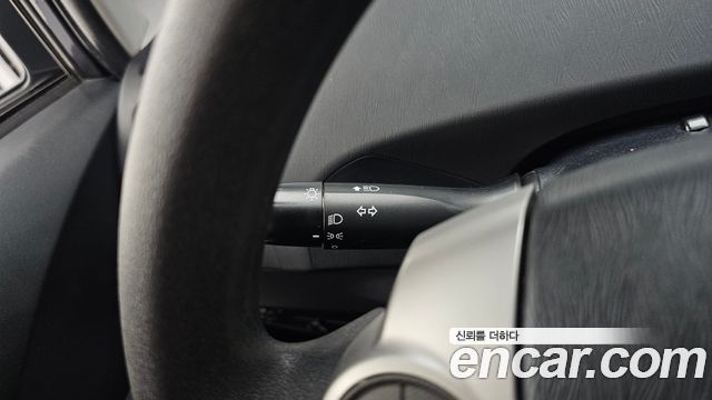 Toyota Prius 1.8 M 2014 — фото 30