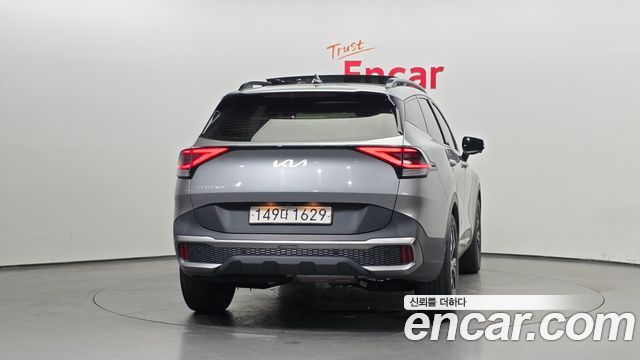 Kia Sportage (V) Diesel 2.0 2WD Nobleless Gravity 2022 — фото 4