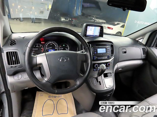 Hyundai Grand Starex Van 3-Seater Smart 2021 — фото 5
