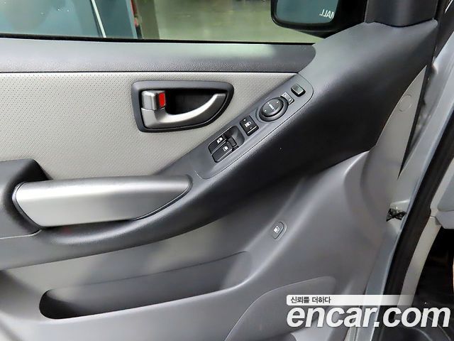 Hyundai Grand Starex Van 3-Seater Smart 2021 — фото 18