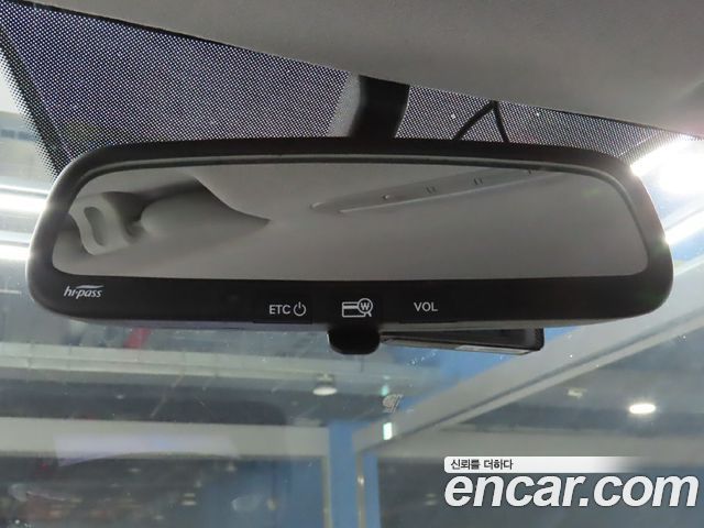 Hyundai Grand Starex Van 3-Seater Smart 2021 — фото 20