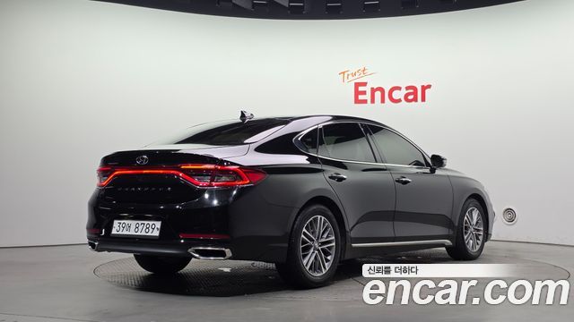 Hyundai Grandeur (IG) 2.4 Premium 2019 — фото 2