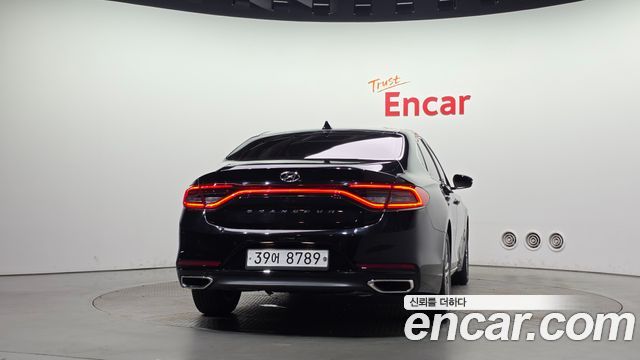 Hyundai Grandeur (IG) 2.4 Premium 2019 — фото 4