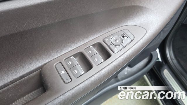 Hyundai Grandeur (IG) 2.4 Premium 2019 — фото 12