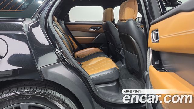 Land Rover Range Rover Velar 3.0 D300 R-Dynamic HSE 2018 — фото 11