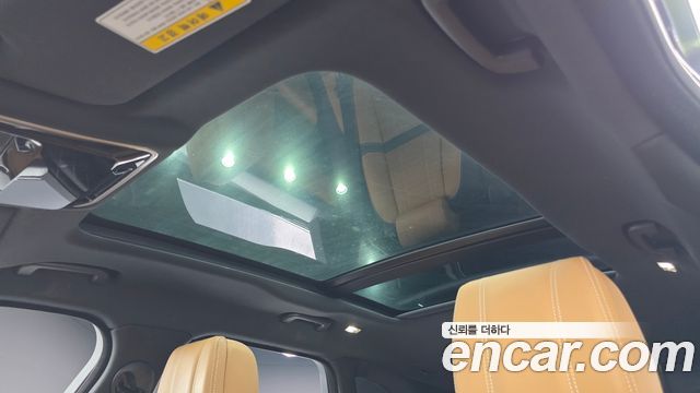 Land Rover Range Rover Velar 3.0 D300 R-Dynamic HSE 2018 — фото 18