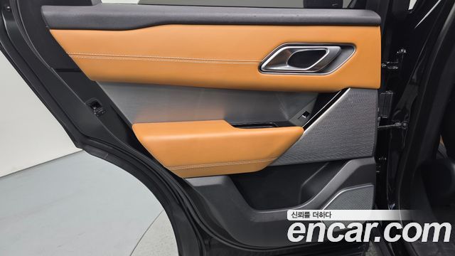 Land Rover Range Rover Velar 3.0 D300 R-Dynamic HSE 2018 — фото 25