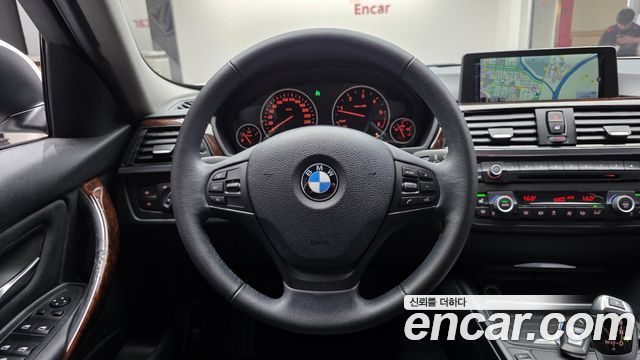 BMW 3 Series (F30) 320d 2013 — фото 13