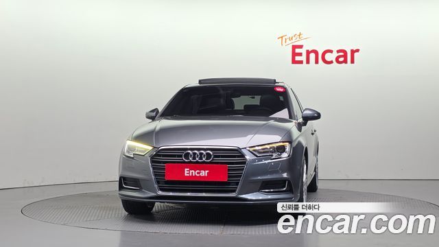 Audi A3 40 TFSI 8V 2018 — фото 3