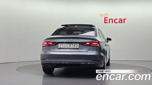 Audi A3 40 TFSI 8V 2018 — фото 4