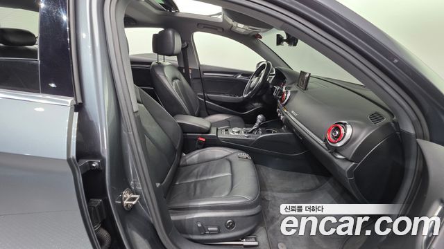 Audi A3 40 TFSI 8V 2018 — фото 26