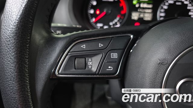 Audi A3 40 TFSI 8V 2018 — фото 32
