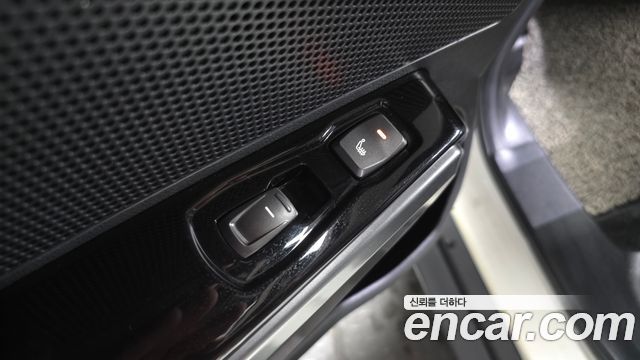 KG Mobility (SsangYong) Tivoli Air 1.5 A3 2WD 2022 — фото 20