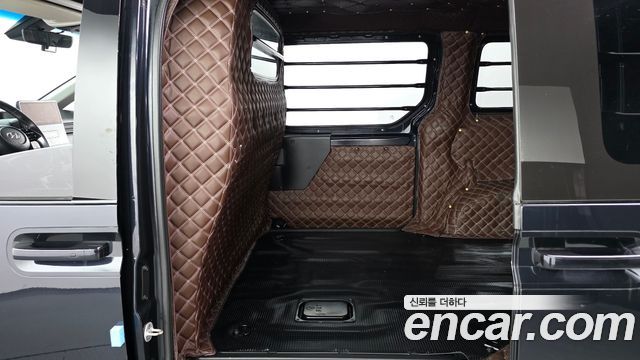 Hyundai Staria Cargo 3-Seater Modern 2022 — фото 11