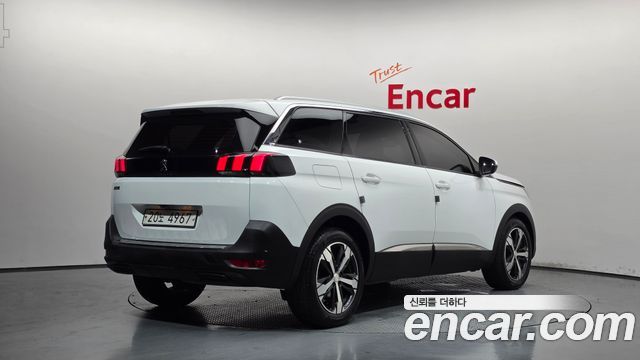 Peugeot 5008 (II) 1.6 BlueHDi Allure 2018 — фото 2