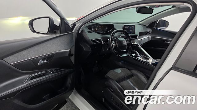 Peugeot 5008 (II) 1.6 BlueHDi Allure 2018 — фото 10