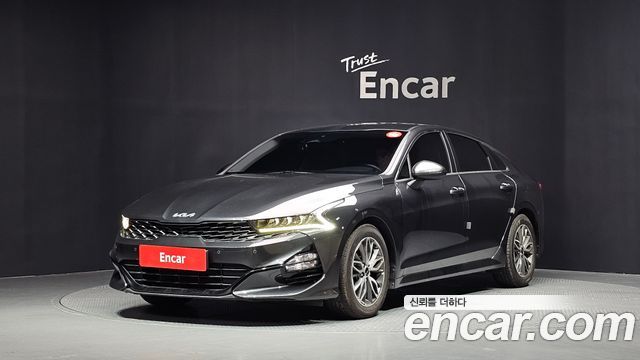 Kia K5 (III) 2.0 Prestige 2022 — фото 1