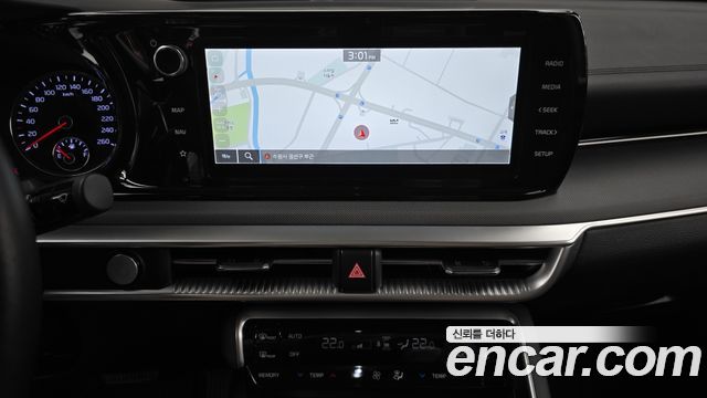 Kia K5 (III) 2.0 Prestige 2022 — фото 13