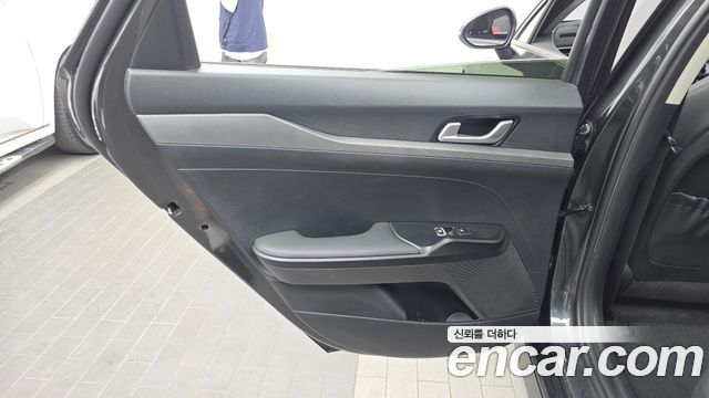 Kia K5 (III) 2.0 Prestige 2022 — фото 25