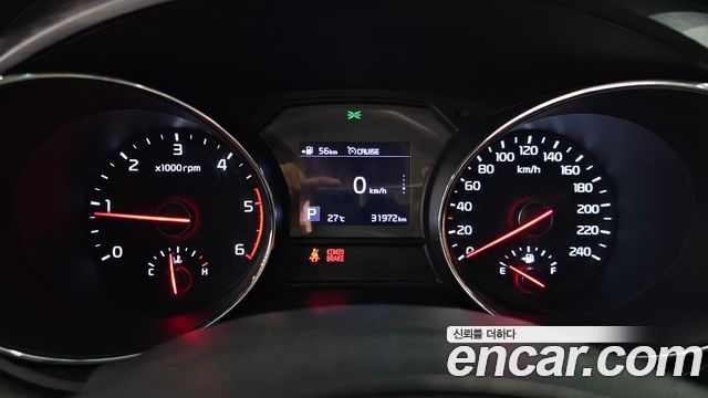 Kia Carnival 9-Seater Luxury 2019 — фото 8