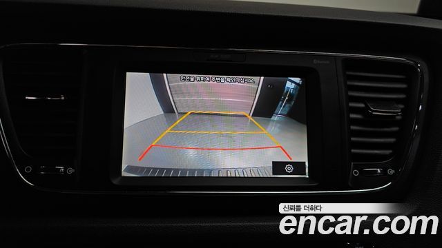Kia Carnival 9-Seater Luxury 2019 — фото 15