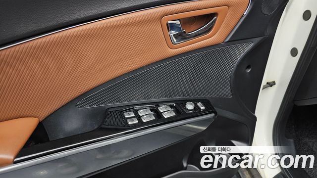 KG Mobility (SsangYong) Tivoli Armor Diesel Gear Plus 4WD 2019 — фото 23