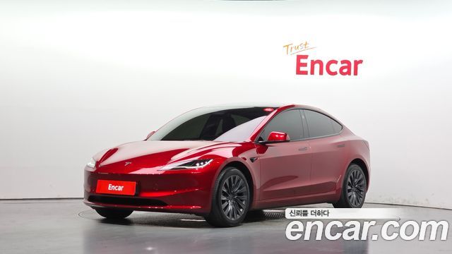 Tesla Model 3 RWD