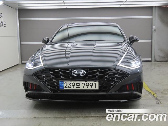 Hyundai Sonata (DN8) 1.6 Turbo Premium Family