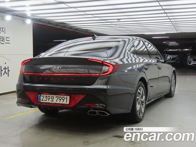 Hyundai Sonata (DN8) 1.6 Turbo Premium Family 2021 — фото 4