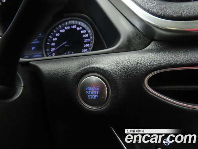 Hyundai Sonata (DN8) 1.6 Turbo Premium Family 2021 — фото 19