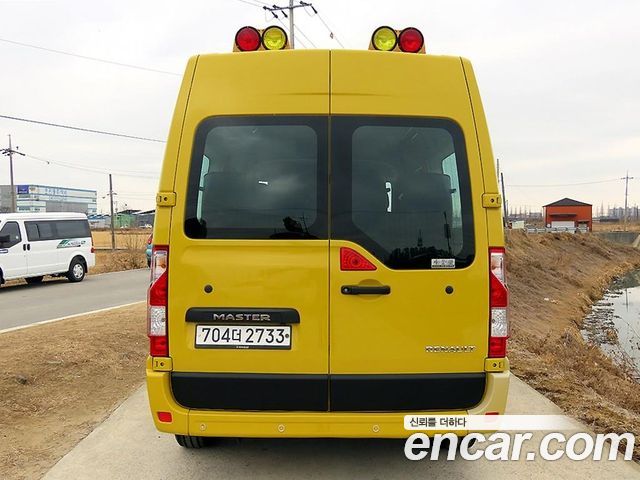 Renault Korea Master 2.3 13-Seater 2020 — фото 5