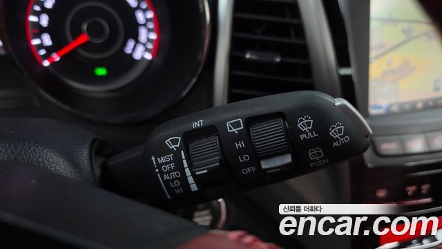 KG Mobility (SsangYong) Tivoli Diesel LX 4WD 2016 — фото 27