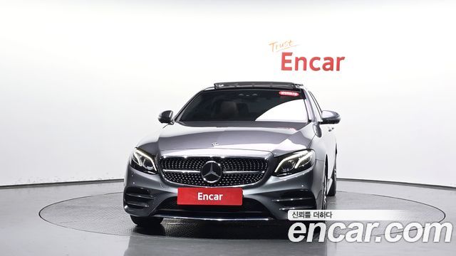 Mercedes-Benz E-Class (W213) E300 4MATIC AMG Line 2020 — фото 3