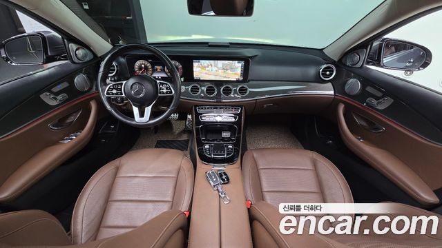 Mercedes-Benz E-Class (W213) E300 4MATIC AMG Line 2020 — фото 7