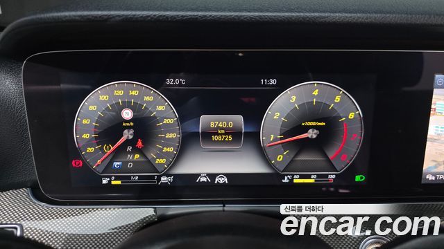Mercedes-Benz E-Class (W213) E300 4MATIC AMG Line 2020 — фото 8