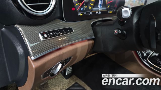 Mercedes-Benz E-Class (W213) E300 4MATIC AMG Line 2020 — фото 20