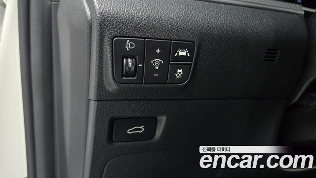 Kia K5 (III) 2.0 Prestige 2021 — фото 14