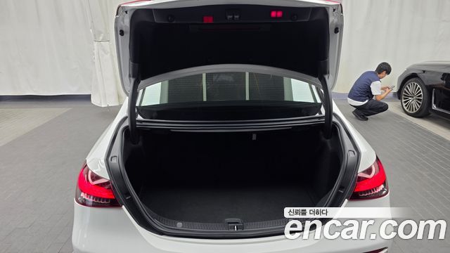 Mercedes-Benz E-Class (W213) E250 Exclusive 2021 — фото 20