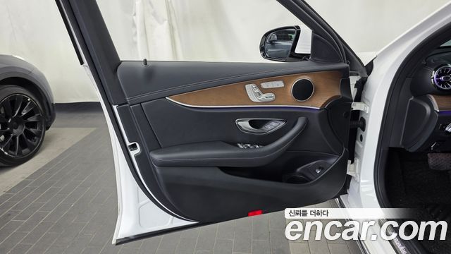 Mercedes-Benz E-Class (W213) E250 Exclusive 2021 — фото 24