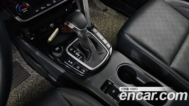 Kia Seltos Gasoline 1.6 Turbo 4WD Noblesse 2020 — фото 9